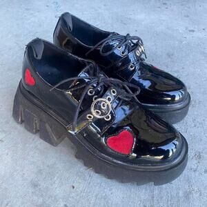 Red Hearts Patent Leather Platform Shoes